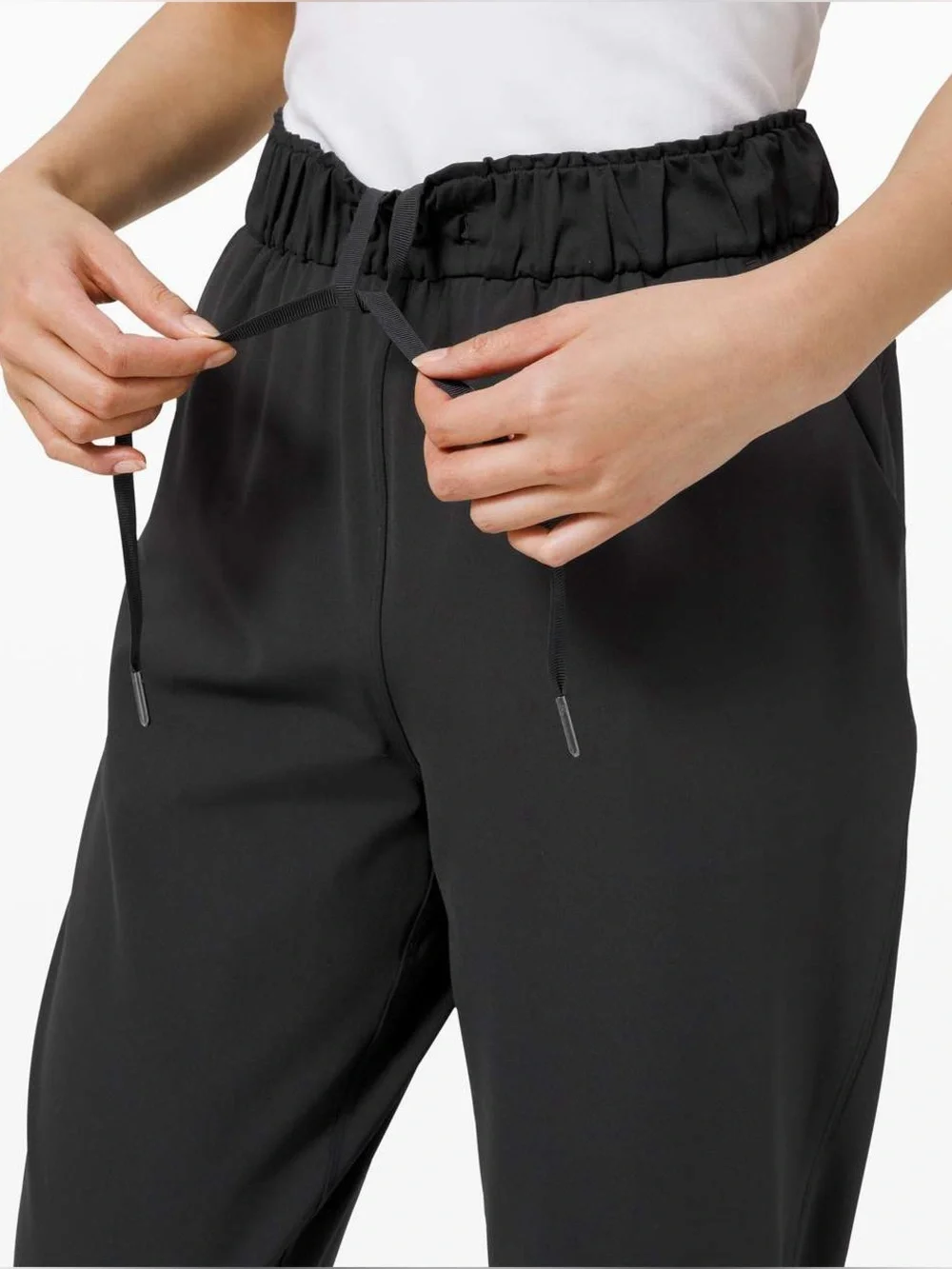 Lululemon Women’s Keep Moving Pant